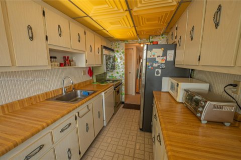 Купить кондоминиум в Санни-Айлс-Бич, Флорида 2 спальни, 138.24м2, № 1965850 - фото 11