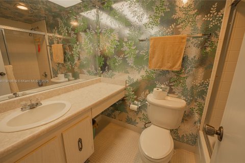 Купить кондоминиум в Санни-Айлс-Бич, Флорида 2 спальни, 138.24м2, № 1965850 - фото 8