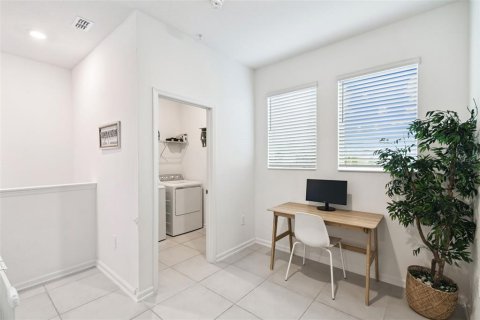 Condo in Davenport, Florida, 3 bedrooms  № 1913481 - photo 16
