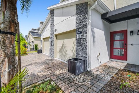 Condo in Davenport, Florida, 3 bedrooms  № 1913481 - photo 2