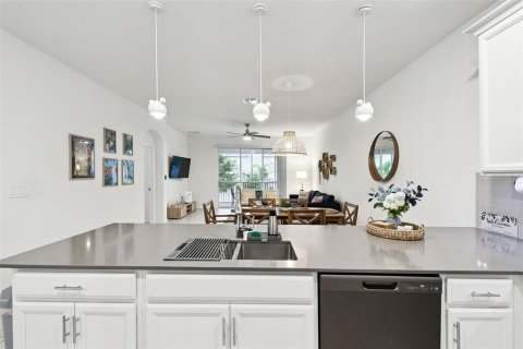 Condo in Davenport, Florida, 3 bedrooms  № 1913481 - photo 7