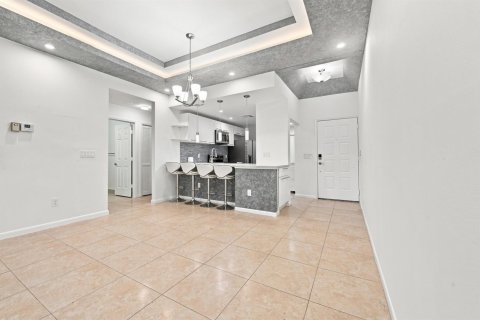 Copropriété à louer à Boca Raton, Floride: 2 chambres, 112.23 m2 № 2300126 - photo 8