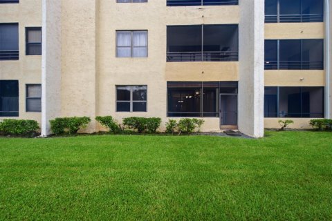 Copropriété à louer à Boca Raton, Floride: 2 chambres, 112.23 m2 № 2300126 - photo 22