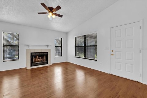 Condo in Sanford, Florida, 2 bedrooms  № 1910199 - photo 28