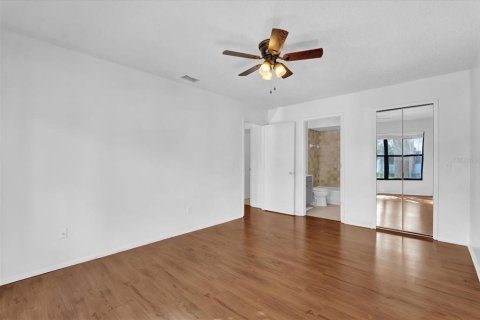 Condo in Sanford, Florida, 2 bedrooms  № 1910199 - photo 23
