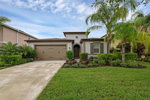 Casa en venta en Wesley Chapel, Florida, 3 dormitorios, 216.65 m2 № 1898944 - foto 1