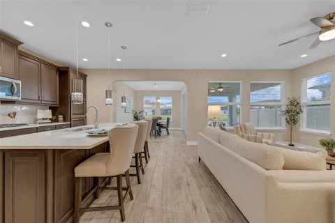 Casa en venta en Wesley Chapel, Florida, 3 dormitorios, 216.65 m2 № 1898944 - foto 17