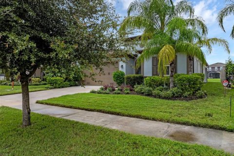 Casa en venta en Wesley Chapel, Florida, 3 dormitorios, 216.65 m2 № 1898944 - foto 2