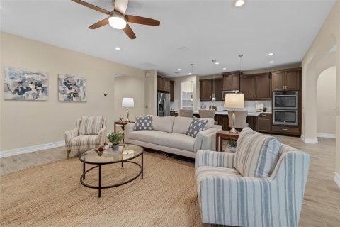 Casa en venta en Wesley Chapel, Florida, 3 dormitorios, 216.65 m2 № 1898944 - foto 15