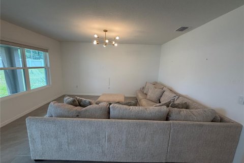 Villa ou maison à louer à San Antonio, Floride: 3 chambres, 157 m2 № 2093639 - photo 11