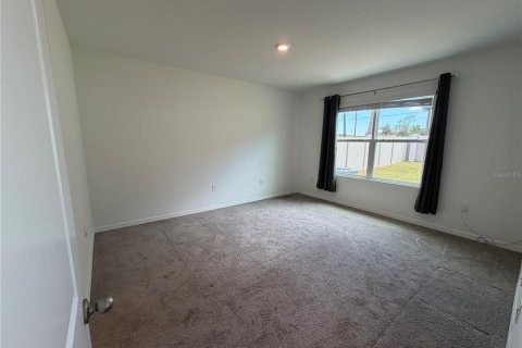 Villa ou maison à louer à San Antonio, Floride: 3 chambres, 157 m2 № 2093639 - photo 13
