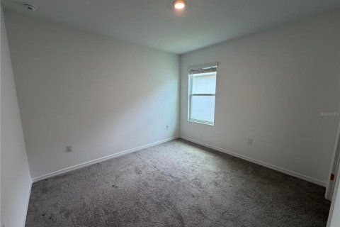 Villa ou maison à louer à San Antonio, Floride: 3 chambres, 157 m2 № 2093639 - photo 5