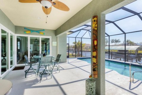 Casa en venta en Port Charlotte, Florida, 3 dormitorios, 189.15 m2 № 1521112 - foto 29