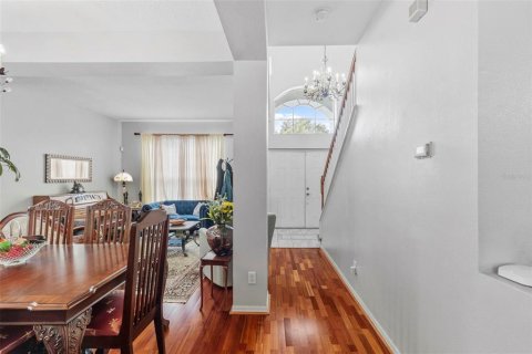 Villa ou maison à vendre à Tampa, Floride: 4 chambres, 223.99 m2 № 1912548 - photo 13