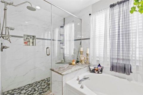 Villa ou maison à vendre à Tampa, Floride: 4 chambres, 223.99 m2 № 1912548 - photo 26
