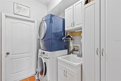 Villa ou maison à vendre à Tampa, Floride: 4 chambres, 223.99 m2 № 1912548 - photo 18