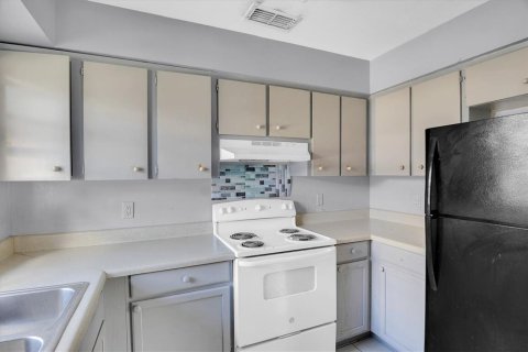 Propiedad comercial en venta en Lakeland, Florida, 4 dormitorios, 154.59 m2 № 2108411 - foto 13