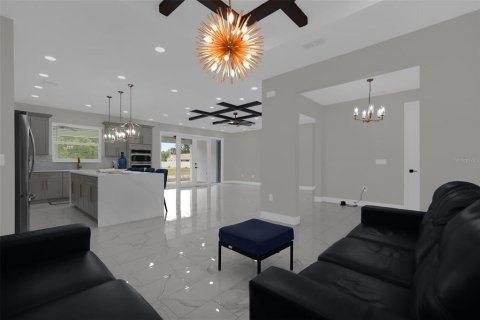 Villa ou maison à vendre à Lake Wales, Floride: 4 chambres, 305.65 m2 № 2223354 - photo 7