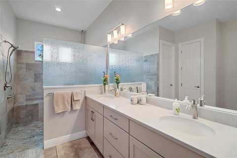 Casa en venta en Lady Lake, Florida, 3 dormitorios, 250.46 m2 № 1629817 - foto 21
