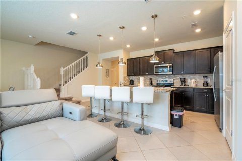 Townhouse in Clermont, Florida 5 bedrooms, 211.91 sq.m. № 1784971 - photo 15