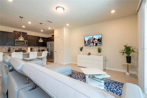 Townhouse in Clermont, Florida 5 bedrooms, 211.91 sq.m. № 1784971 - photo 14
