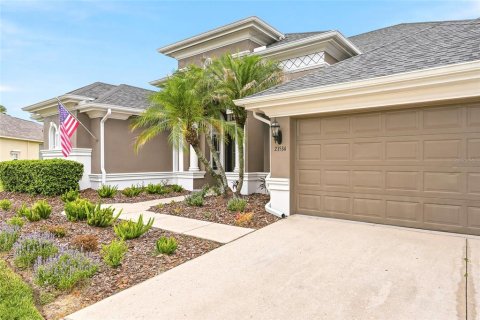 Villa ou maison à vendre à Land O' Lakes, Floride: 4 chambres, 323.86 m2 № 2201269 - photo 5