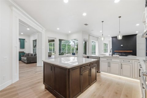 Villa ou maison à vendre à Land O' Lakes, Floride: 4 chambres, 323.86 m2 № 2201269 - photo 25