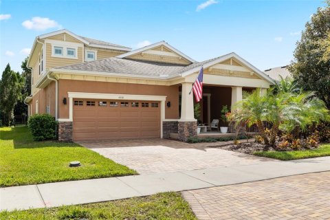 House in Fish Hawk, Florida 4 bedrooms, 298.49 sq.m. № 1869202 - photo 3