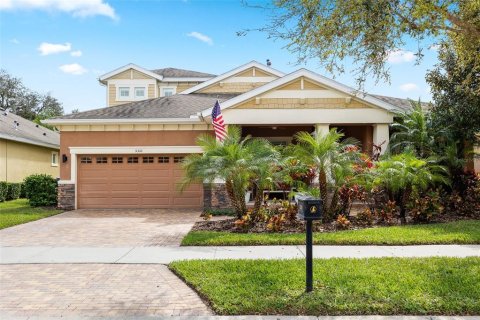 House in Fish Hawk, Florida 4 bedrooms, 298.49 sq.m. № 1869202 - photo 2