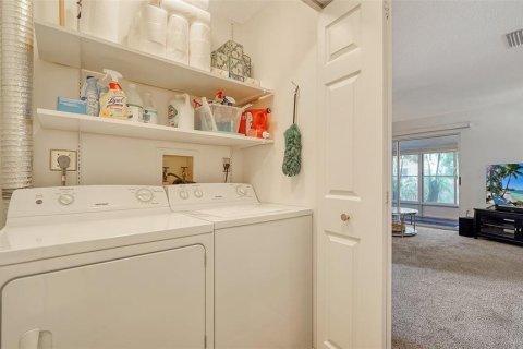 Condo in Sarasota, Florida, 2 bedrooms  № 1432161 - photo 28