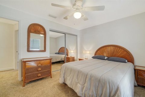 Condo in Sarasota, Florida, 2 bedrooms  № 1432161 - photo 21