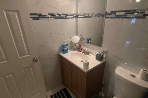 Condominio en venta en Tampa, Florida, 2 dormitorios, 83.52 m2 № 1785004 - foto 27
