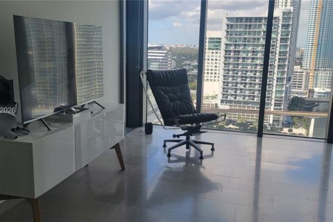 Condominio en venta en Miami, Florida, 2 dormitorios, 112.23 m2 № 2007998 - foto 6