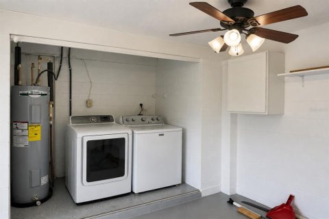 Touwnhouse à vendre à Orlando, Floride: 2 chambres, 92.07 m2 № 2411537 - photo 12