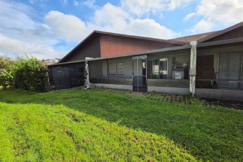 Touwnhouse à vendre à Orlando, Floride: 2 chambres, 92.07 m2 № 2411537 - photo 14