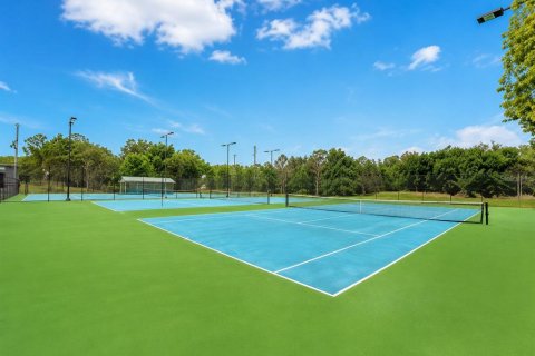 Touwnhouse à vendre à Orlando, Floride: 2 chambres, 92.07 m2 № 2411537 - photo 19