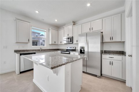 Снять в аренду таунхаус в Киссимми, Флорида 5 комнат, 144.56м2, № 1856067 - фото 12