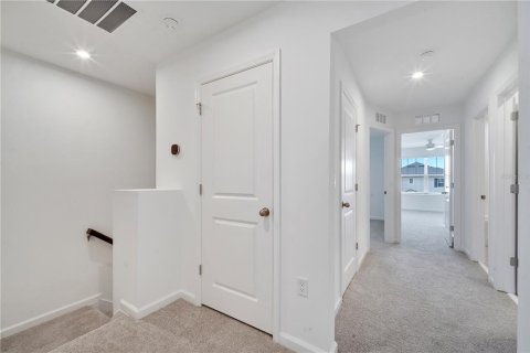 Снять в аренду таунхаус в Киссимми, Флорида 5 комнат, 144.56м2, № 1856067 - фото 18