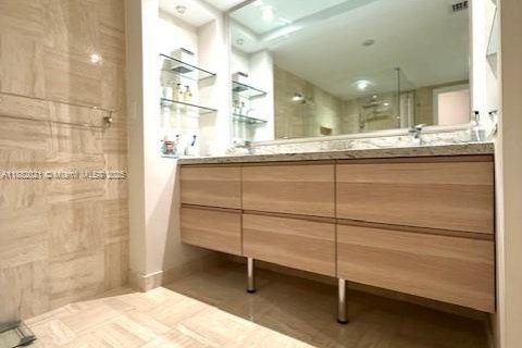 Condo in Key Biscayne, Florida, 3 bedrooms  № 1978483 - photo 20