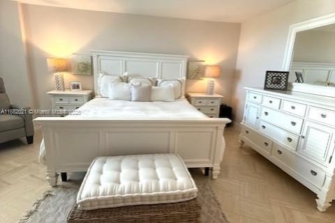 Condo in Key Biscayne, Florida, 3 bedrooms  № 1978483 - photo 8