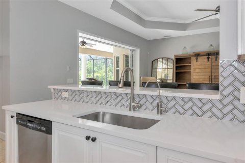 House in Bradenton, Florida 4 bedrooms, 283.07 sq.m. № 1634293 - photo 14