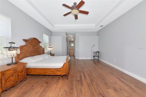House in Bradenton, Florida 4 bedrooms, 283.07 sq.m. № 1634293 - photo 23