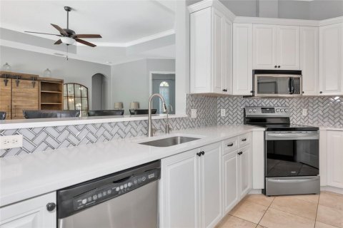 House in Bradenton, Florida 4 bedrooms, 283.07 sq.m. № 1634293 - photo 13