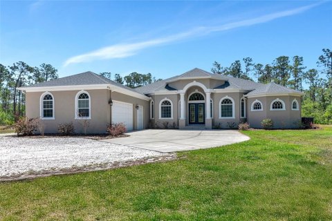 House in Bradenton, Florida 4 bedrooms, 283.07 sq.m. № 1634293 - photo 3
