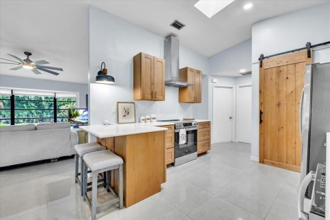 Villa ou maison à vendre à Port Charlotte, Floride: 2 chambres, 138.98 m2 № 2413640 - photo 16