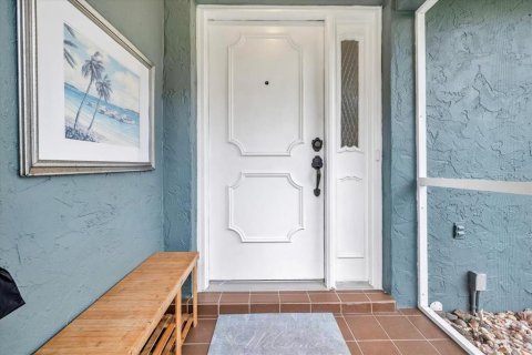 Villa ou maison à vendre à Port Charlotte, Floride: 2 chambres, 138.98 m2 № 2413640 - photo 3