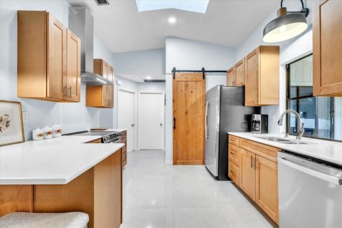 Villa ou maison à vendre à Port Charlotte, Floride: 2 chambres, 138.98 m2 № 2413640 - photo 15