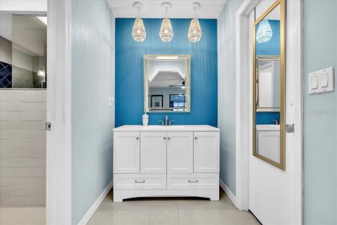 Villa ou maison à vendre à Port Charlotte, Floride: 2 chambres, 138.98 m2 № 2413640 - photo 27