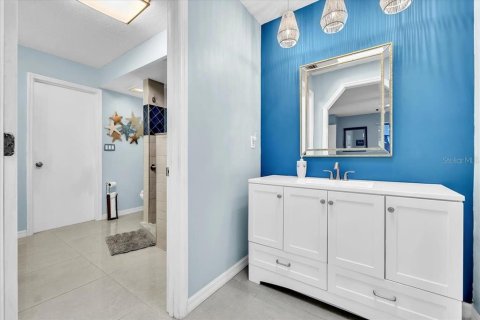 Villa ou maison à vendre à Port Charlotte, Floride: 2 chambres, 138.98 m2 № 2413640 - photo 28