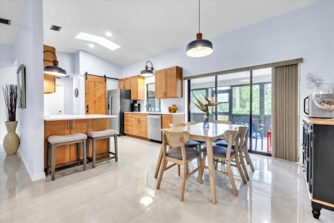 Villa ou maison à vendre à Port Charlotte, Floride: 2 chambres, 138.98 m2 № 2413640 - photo 18